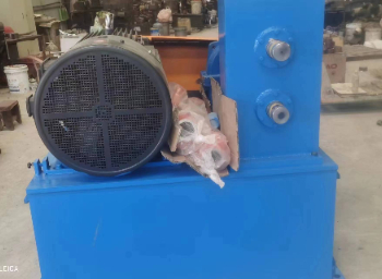 開卷機